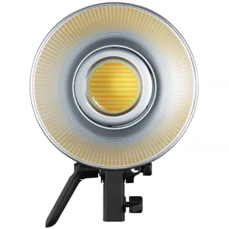 hcETv6EoF8.jpg