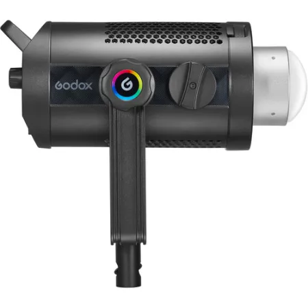 tIpnC5uIxY.jpg