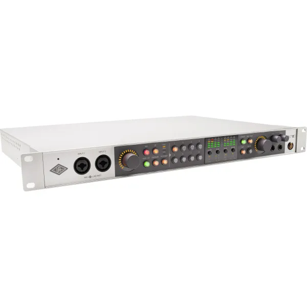 Внешняя звуковая аудиокарта Universal Audio Volt 876 24x28