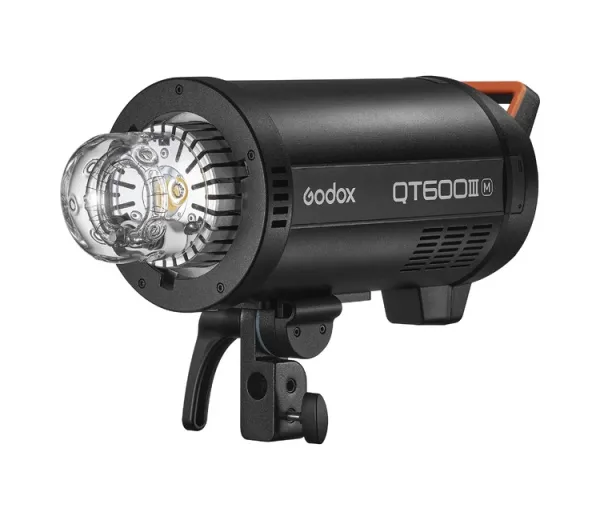 Вспышка студийная Godox QT600III M
