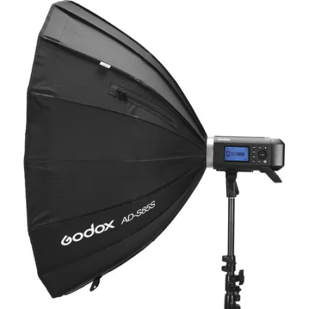 xmq1UOwex8.jpg