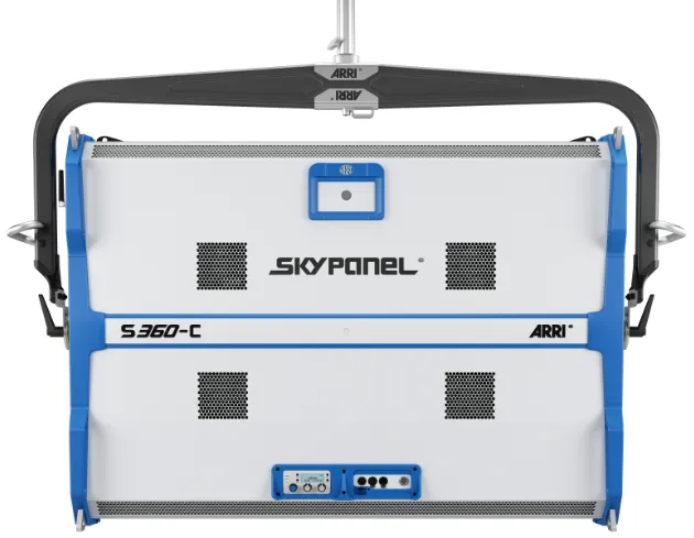 Светодиодная панель ARRI SkyPanel S360-C Kit (L0.0016335)