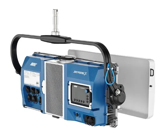 Светодиодная панель ARRI SkyPanel X21 Soft & Hard Light Package Schuko