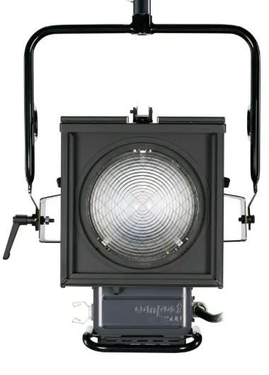 Осветитель ARRI COMPACT 2500 Theater (L1.73680.B)