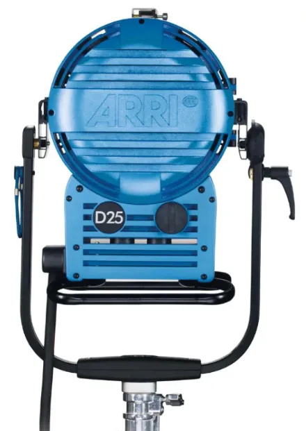 Осветитель ARRI True Blue D25 Basic Set (L0.0001662)