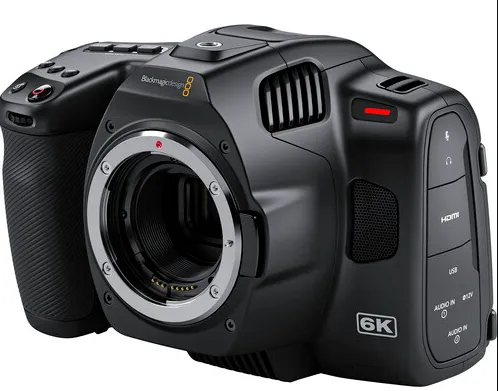 Комплект камеры Blackmagic Pocket Cinema Camera 6K Pro с монитором и аксессуарами