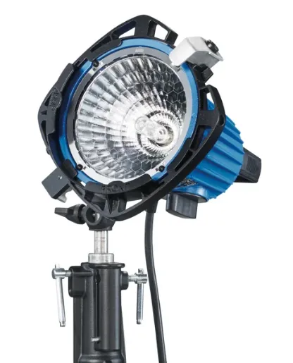 Осветитель ARRI ARRILITE 750 Plus Lighting Kit с кейсом Bare Ends (L0.36700.B)