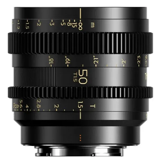 Вид с боку объектива Thypoch Simera-C Cine 50 мм T1.5