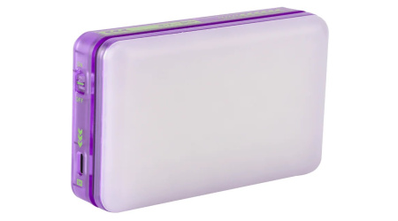 AKLG7xC0VK.jpg