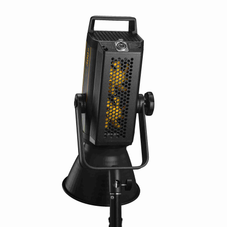 r1BiZfpeQ5.jpg
