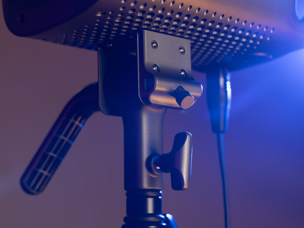 Качественная сборка AMARAN 300C