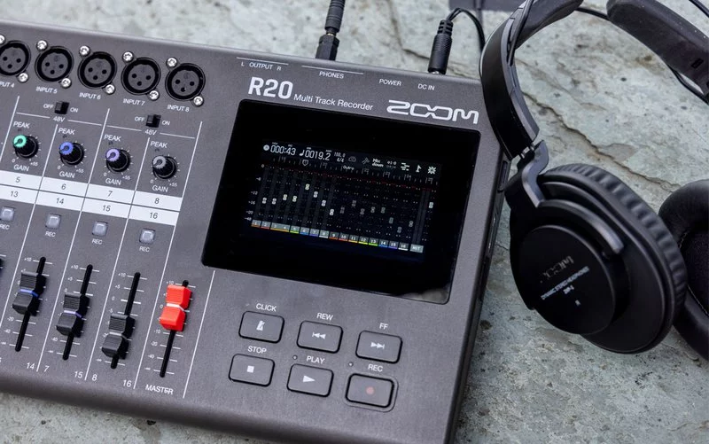 Применение аудиорекордера Zoom R20