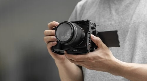 Применение полуклетки Tilta TA-T102-HCC-B для Canon EOS R6 V
