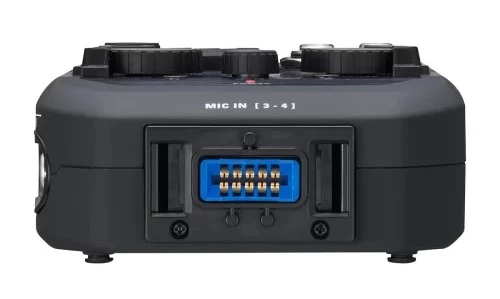 Крупный план внешней звуковой аудиокарты Zoom U-44