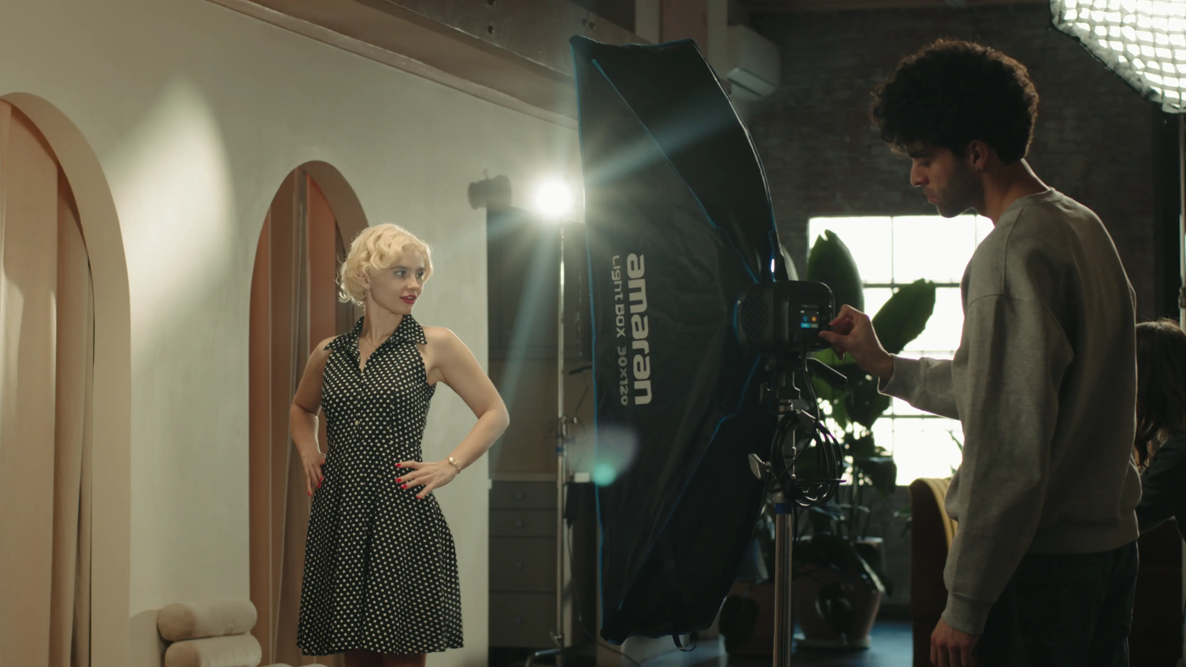 Работа прибора Halo 200x со стрипбоксом